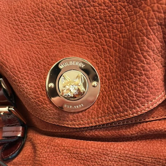 Mulberry Alexa bag - Rust and Gold Leather Satchel with Versatile Straps - Picture 4 of 15